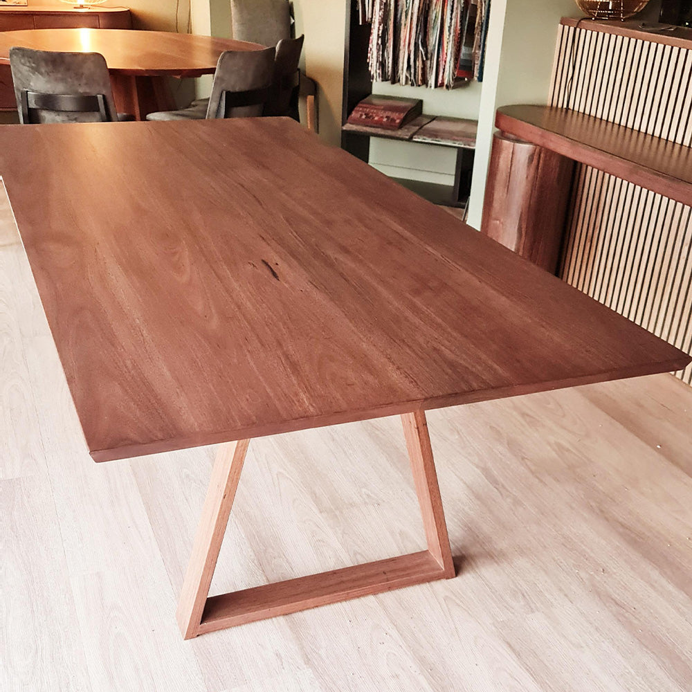 Axil Dining Table CS100