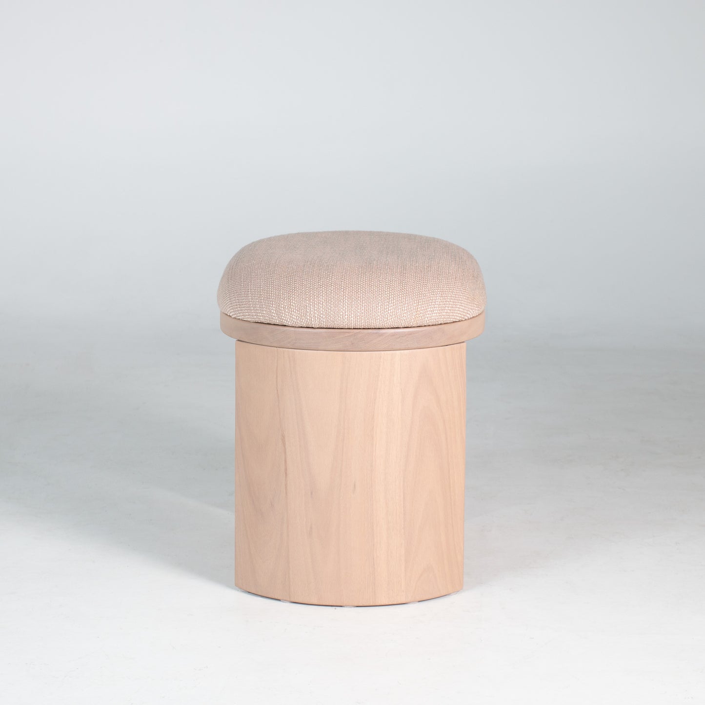 Orlando Stool