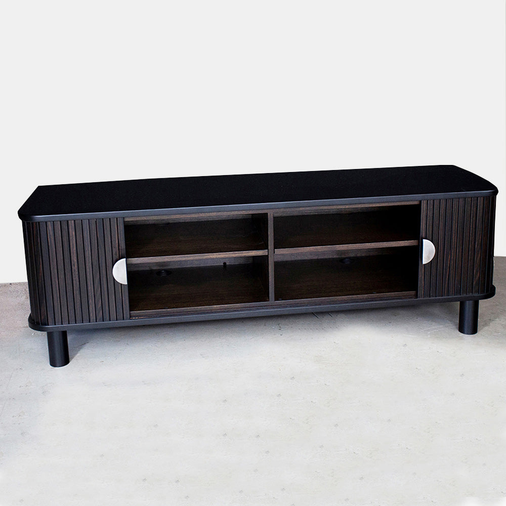 Levi Media Unit