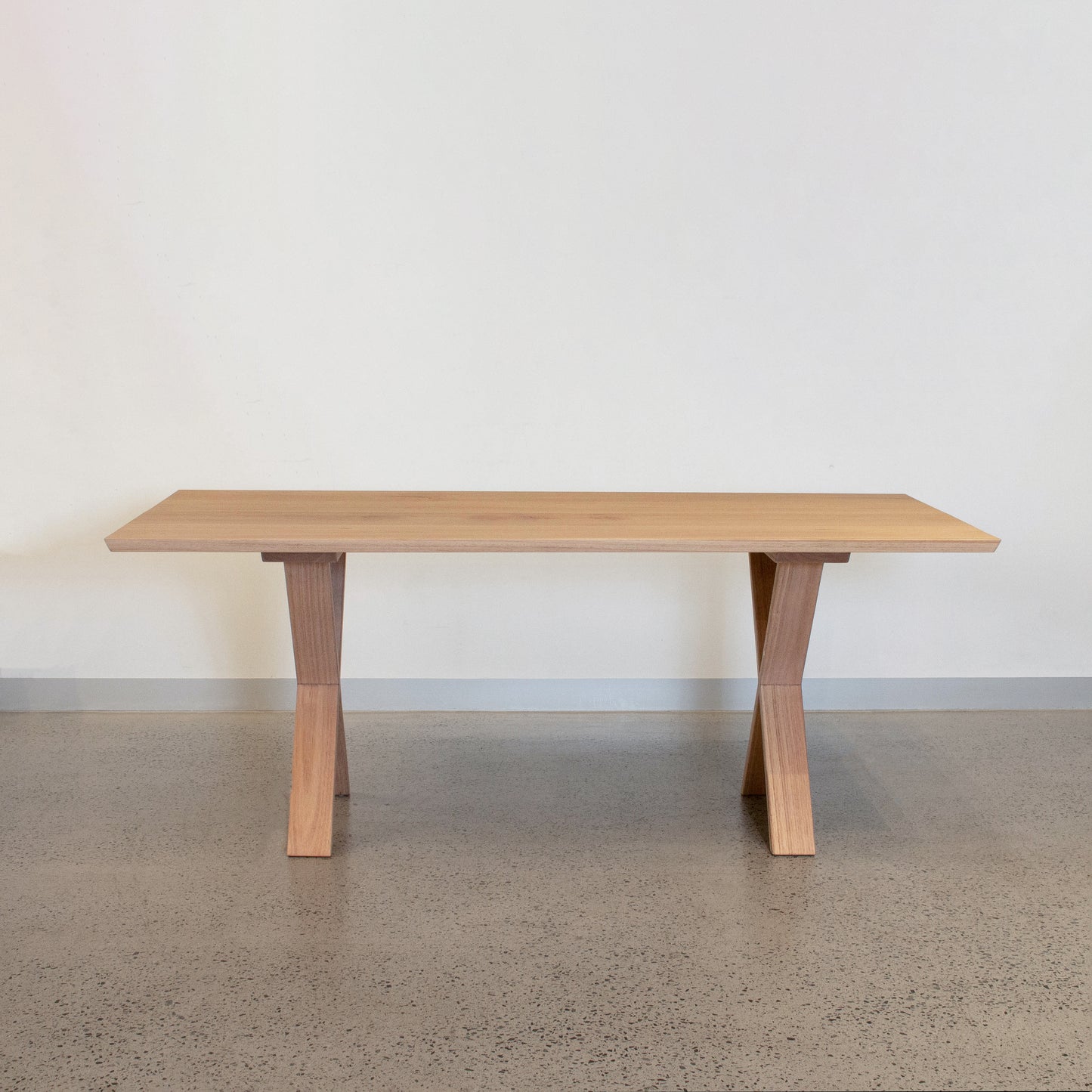 Xavier Dining Table - DT564