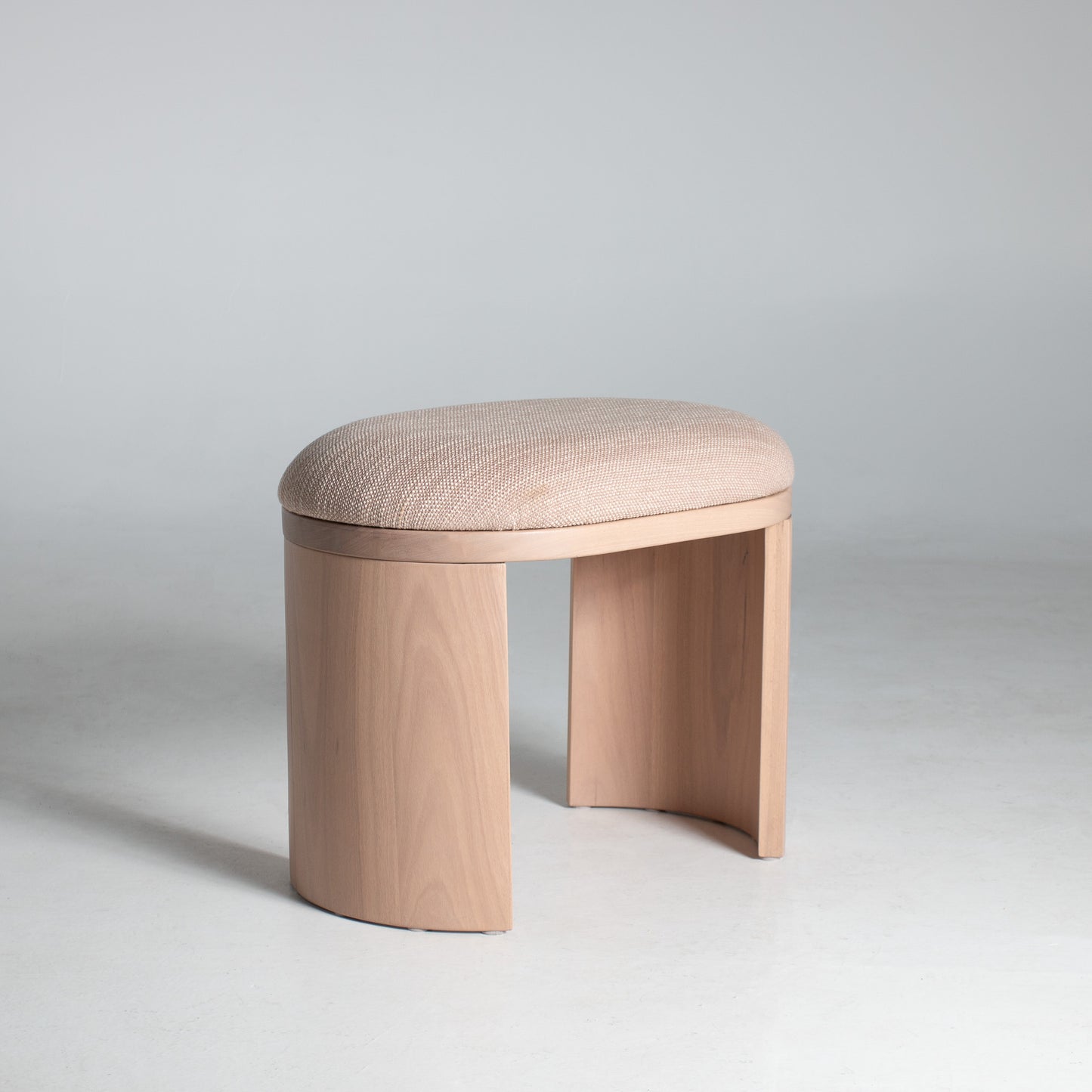 Orlando Stool