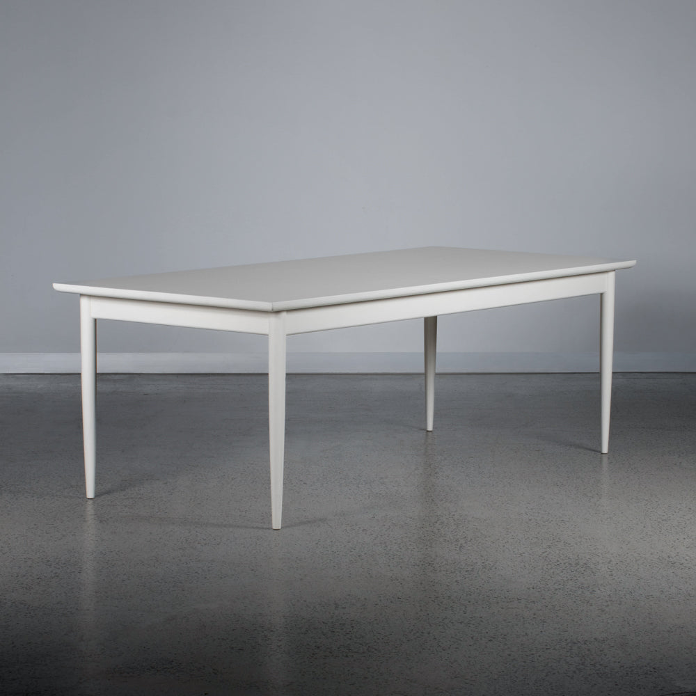 Illuka Dining Table - DT524